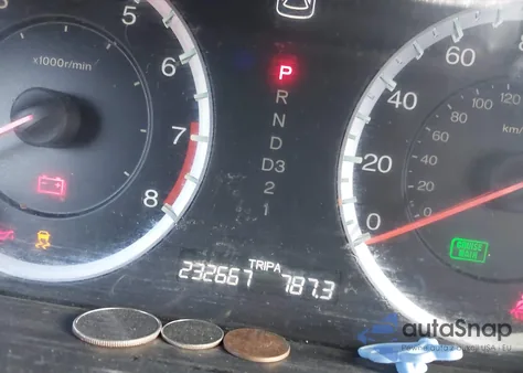 2011 Honda Accord 3.5 Ex-L z USA, uszkodzony, nr VIN 1HGCP3F80BA015135